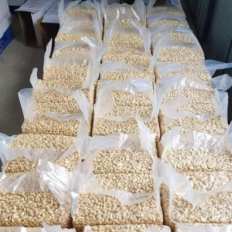 Cashew Nut Kernel Exporter from Nigeria (W320, W240, W180)